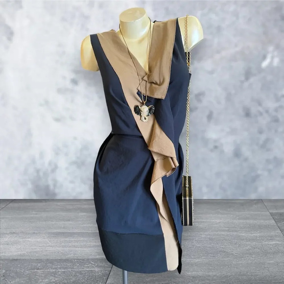 BCBG RUNWAY Preppy Sleeveless Slip Dress, V Neck Dress, Rare Runway Collection - Picture 1 of 7